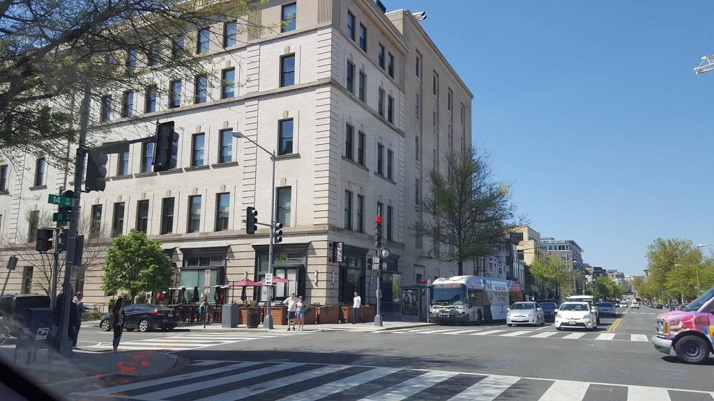 Red Light | restaurant | 1401 R St NW, Washington, DC 20009, USA | 2022340400 OR +1 202-234-0400