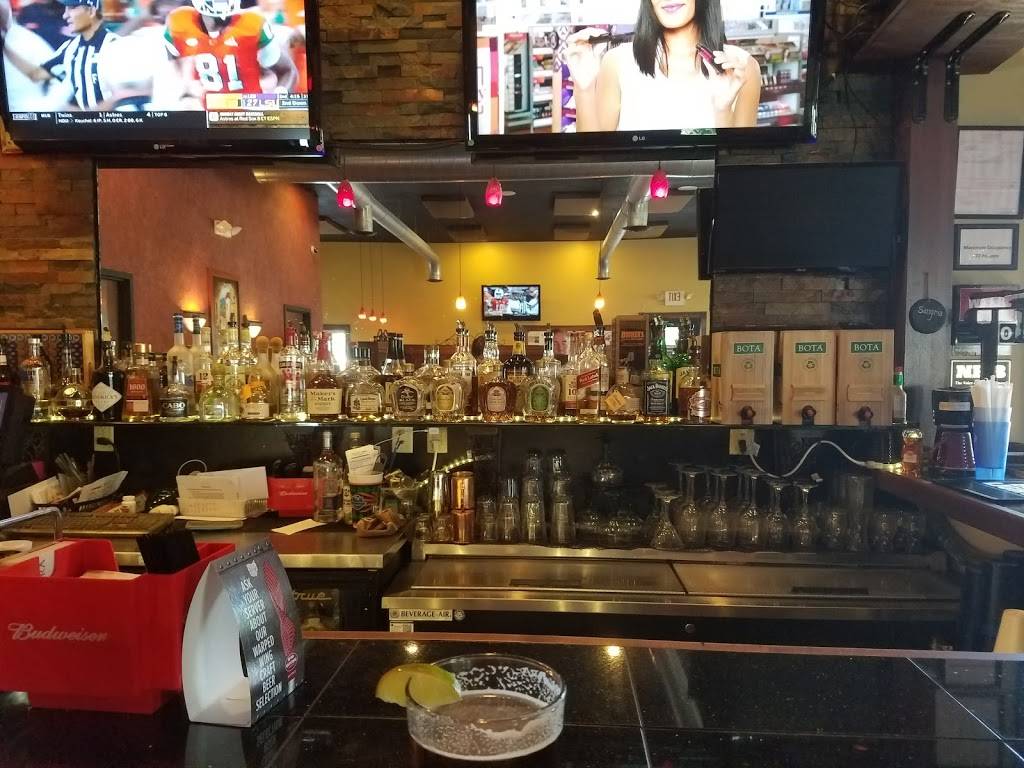 Bentinos Pizza | restaurant | 100 West Washington Street, Jamestown, OH 45335, USA | 9376757200 OR +1 937-675-7200