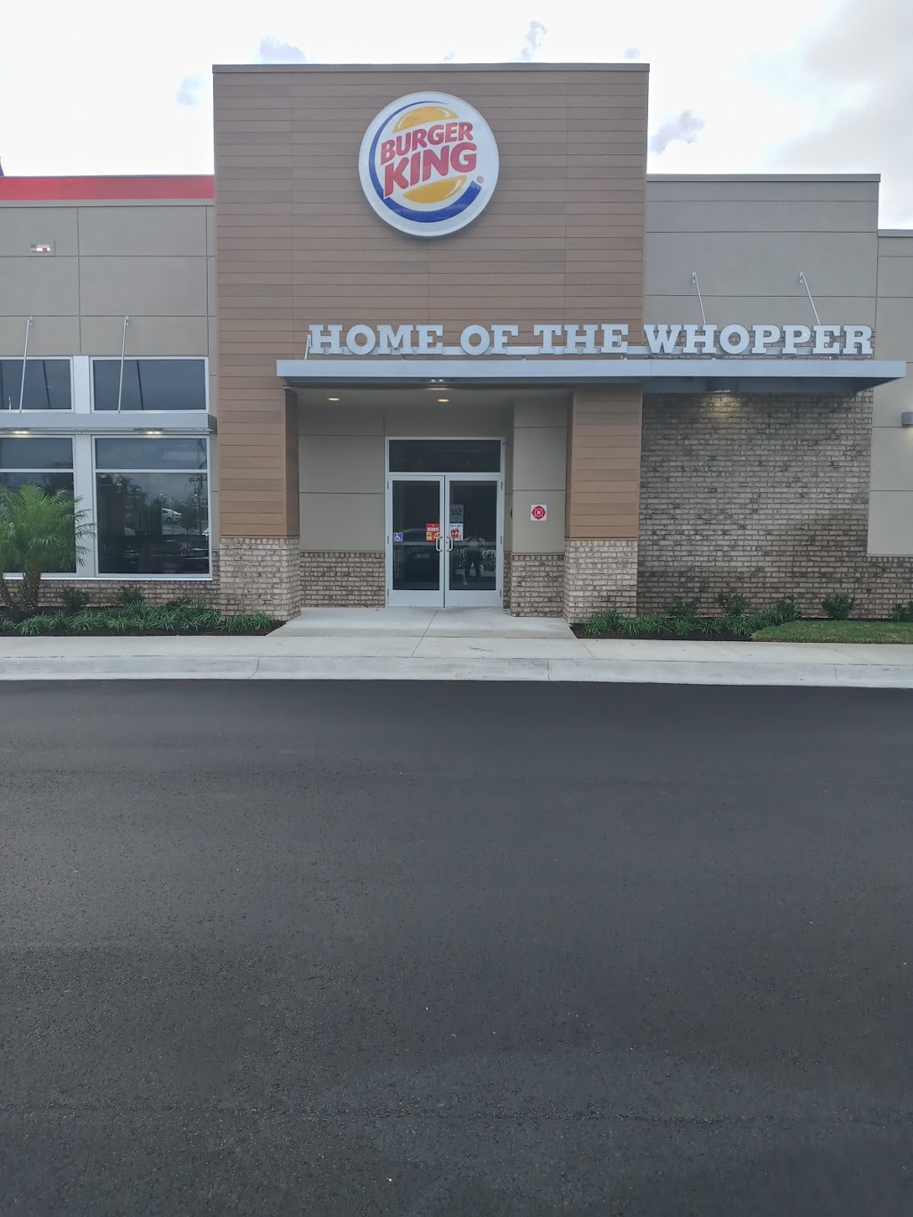Burger King | restaurant | 7396 Kathleen Rd, Lakeland, FL 33810, USA | 8663942493 OR +1 866-394-2493