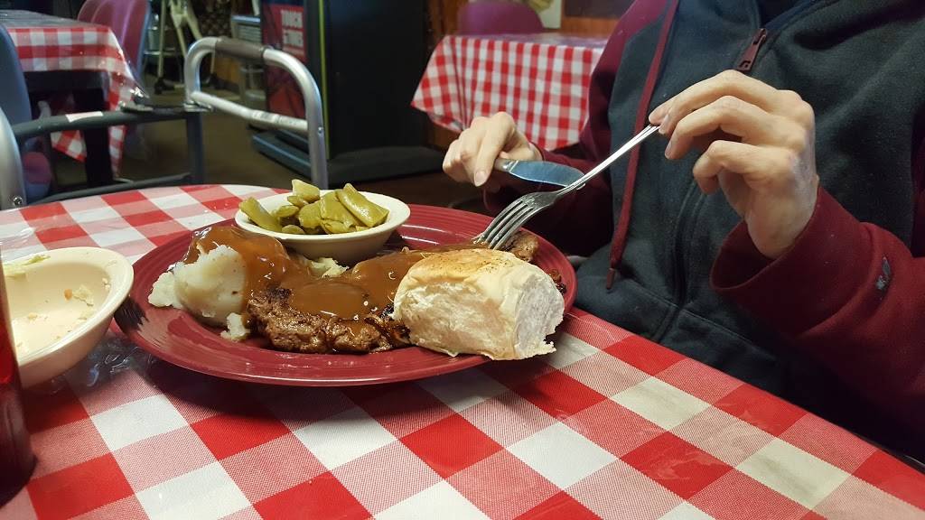 Boomers Burgers & More | restaurant | 3416 US-281, Mineral Wells, TX 76067, USA | 9403253179 OR +1 940-325-3179