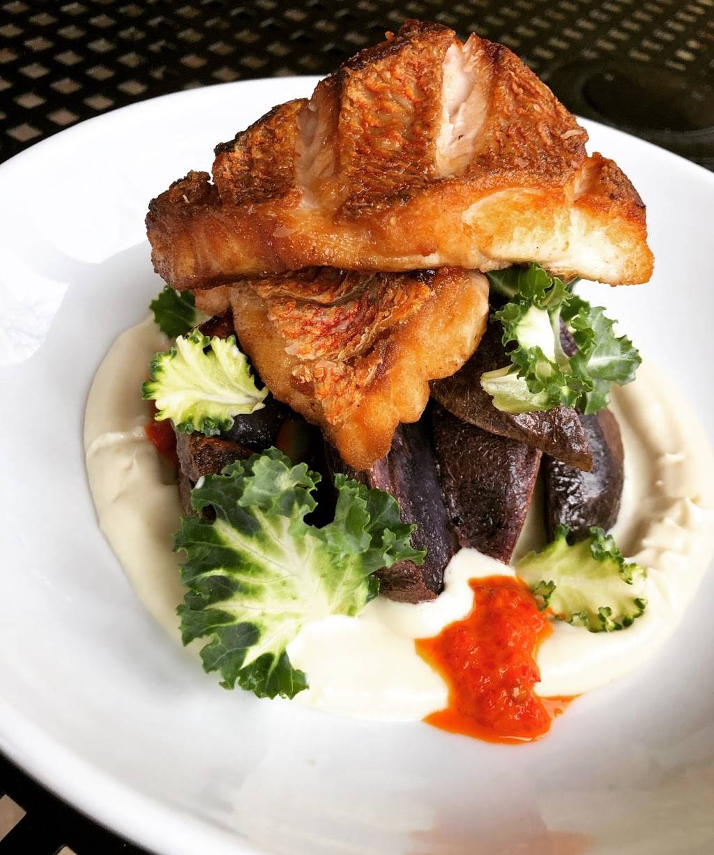 Copper Crown | restaurant | 1011 Tunnel Rd #100, Asheville, NC 28805, USA | 8285057531 OR +1 828-505-7531