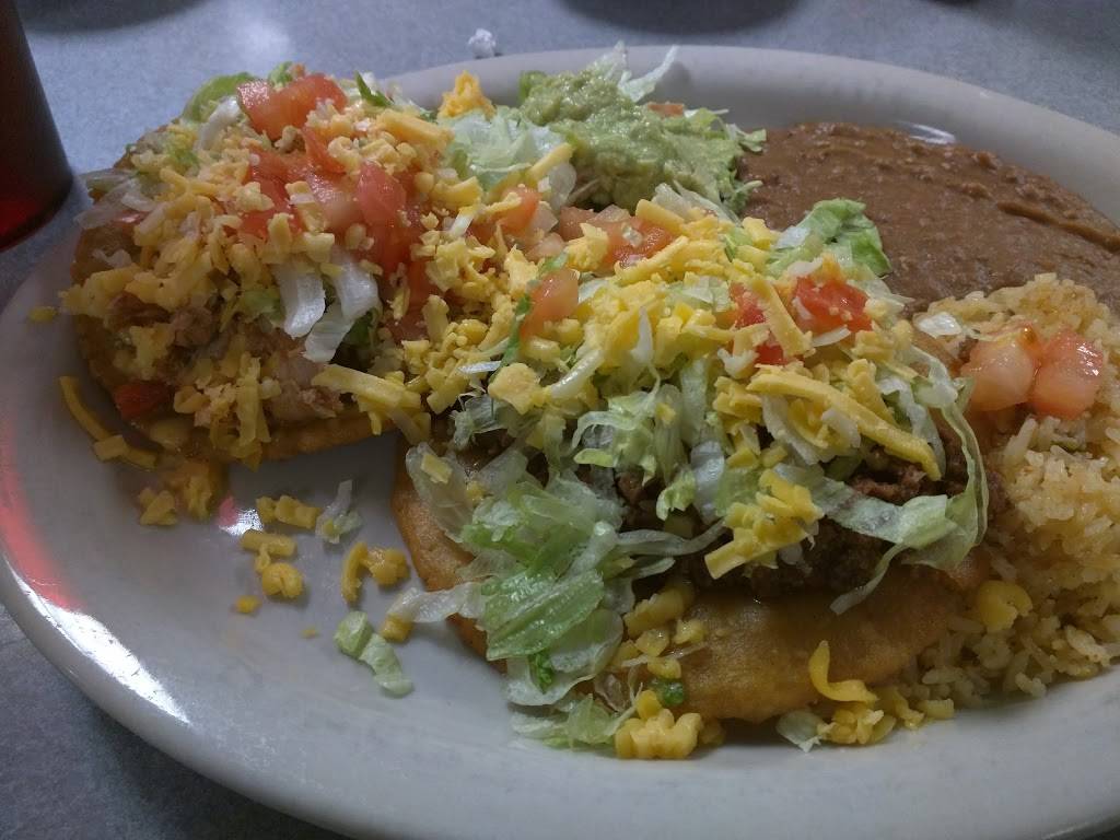 El Nopalito | restaurant | 1105 TX-337 Loop, New Braunfels, TX 78130, USA | 8306255196 OR +1 830-625-5196