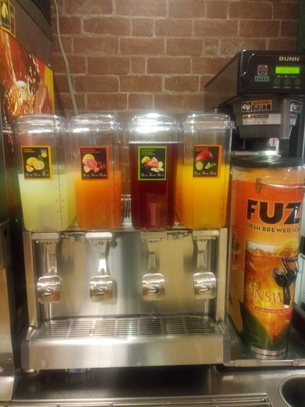 Subway | restaurant | 2977 Henry St, Muskegon, MI 49441, USA | 2317332542 OR +1 231-733-2542