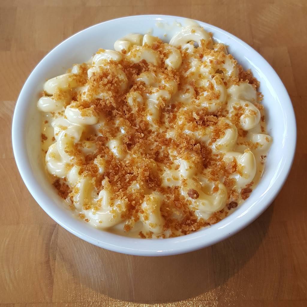 Zinburger Wine & Burger Bar | restaurant | 3393 Peachtree Rd NE #3065A, Atlanta, GA 30326, USA | 4049639611 OR +1 404-963-9611