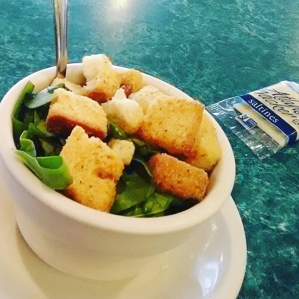 Codys Diner | restaurant | 95 Water St, New Haven, CT 06511, USA | 2035620044 OR +1 203-562-0044