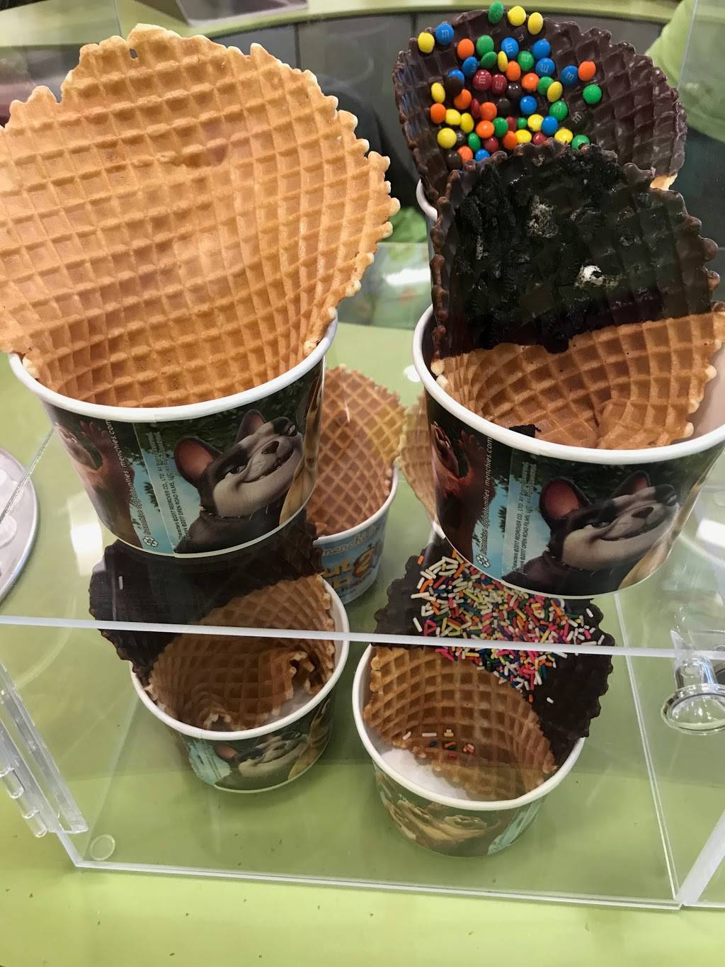 Menchies Frozen Yogurt | bakery | 24600 Katy Fwy Ste 820, Katy, TX 77494, USA | 8322417080 OR +1 832-241-7080