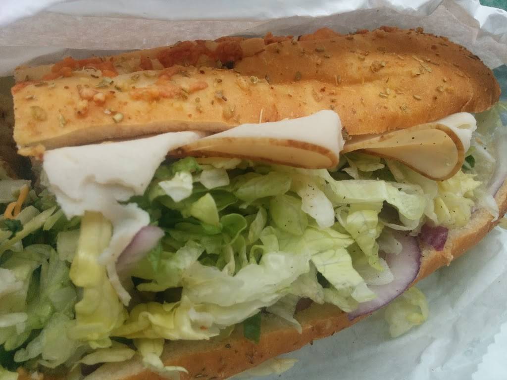 Subway | meal takeaway | Woodland Park Plaza, 100 Jamieson Pkwy Unit 5, Cambridge, ON N3C 4B3, Canada | 5196585033 OR +1 519-658-5033