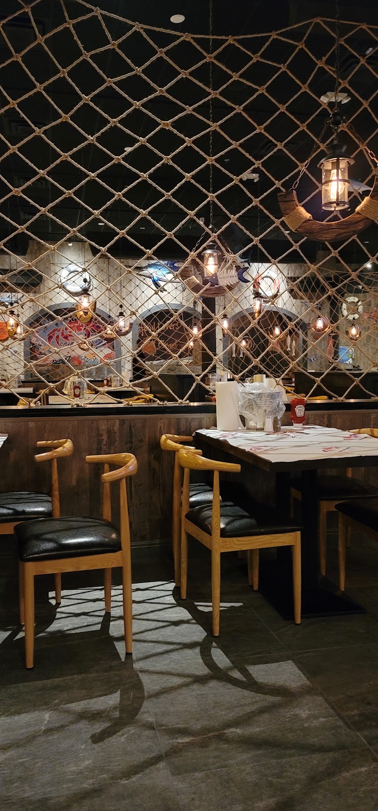 Crab Du Jour Cajun Seafood & Bar | restaurant | 18900 Michigan Ave, Dearborn, MI 48126, USA | 3139827000 OR +1 313-982-7000