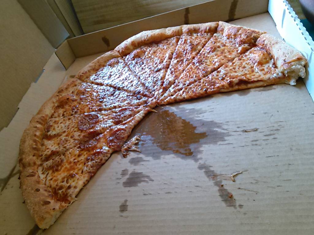 Hussons Pizza | restaurant | 6826 Sissonville Dr, Charleston, WV 25320, USA | 3049840053 OR +1 304-984-0053