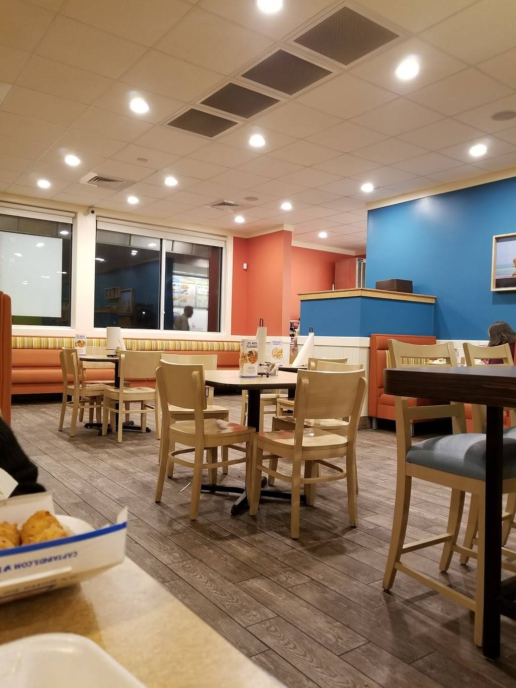 Captain Ds | restaurant | 1438 N Germantown Pkwy, Cordova, TN 38016, USA | 9017585959 OR +1 901-758-5959