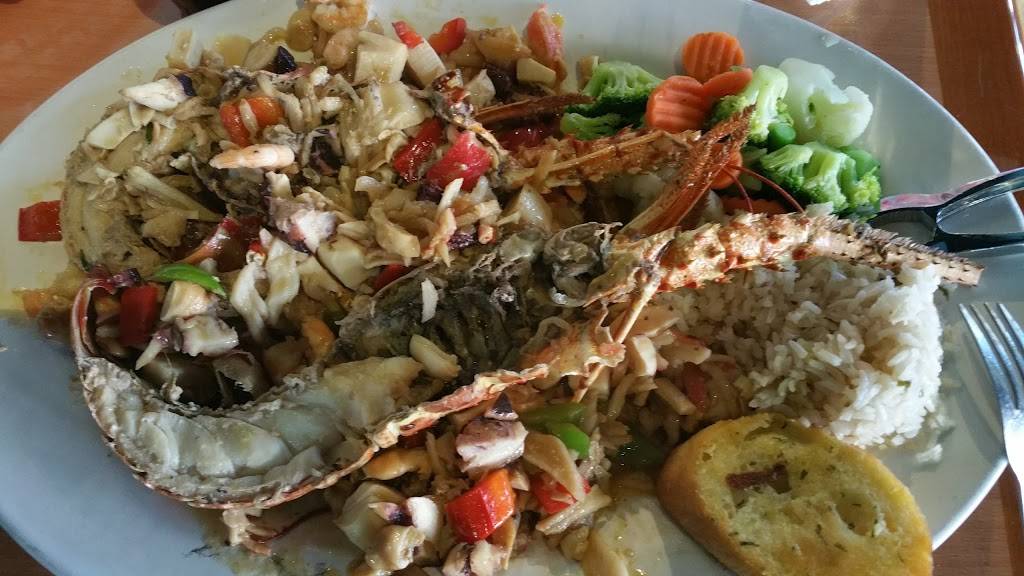 Las Islas Marias (Perrin Beitel) | restaurant | 10930 Perrin Beitel Rd, San Antonio, TX 78217, USA | 2105900909 OR +1 210-590-0909