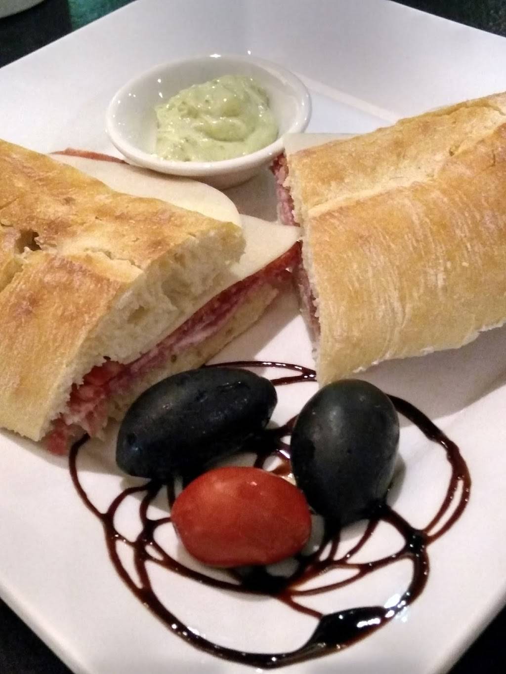 SOS Lounge | restaurant | 161 Old Hastings Rd, Warkworth, ON K0K 3K0, Canada | 7059243333 OR +1 705-924-3333