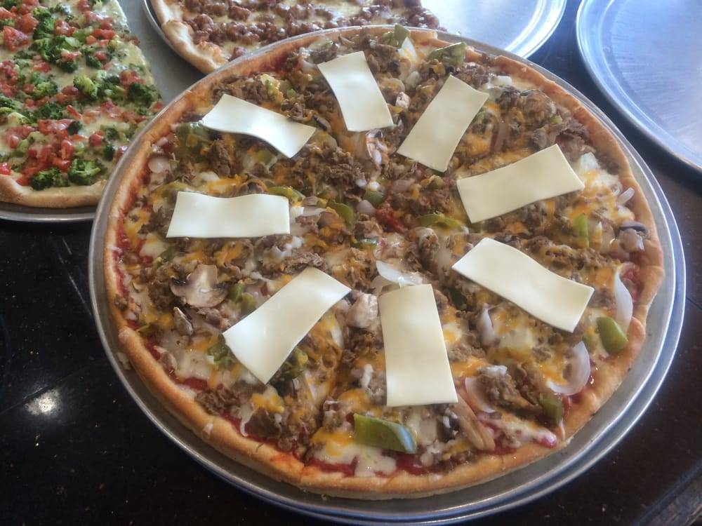 Di Francesco Pizza | restaurant | 483 Woodlane Rd # 4, Westampton, NJ 08060, USA | 6098711850 OR +1 609-871-1850