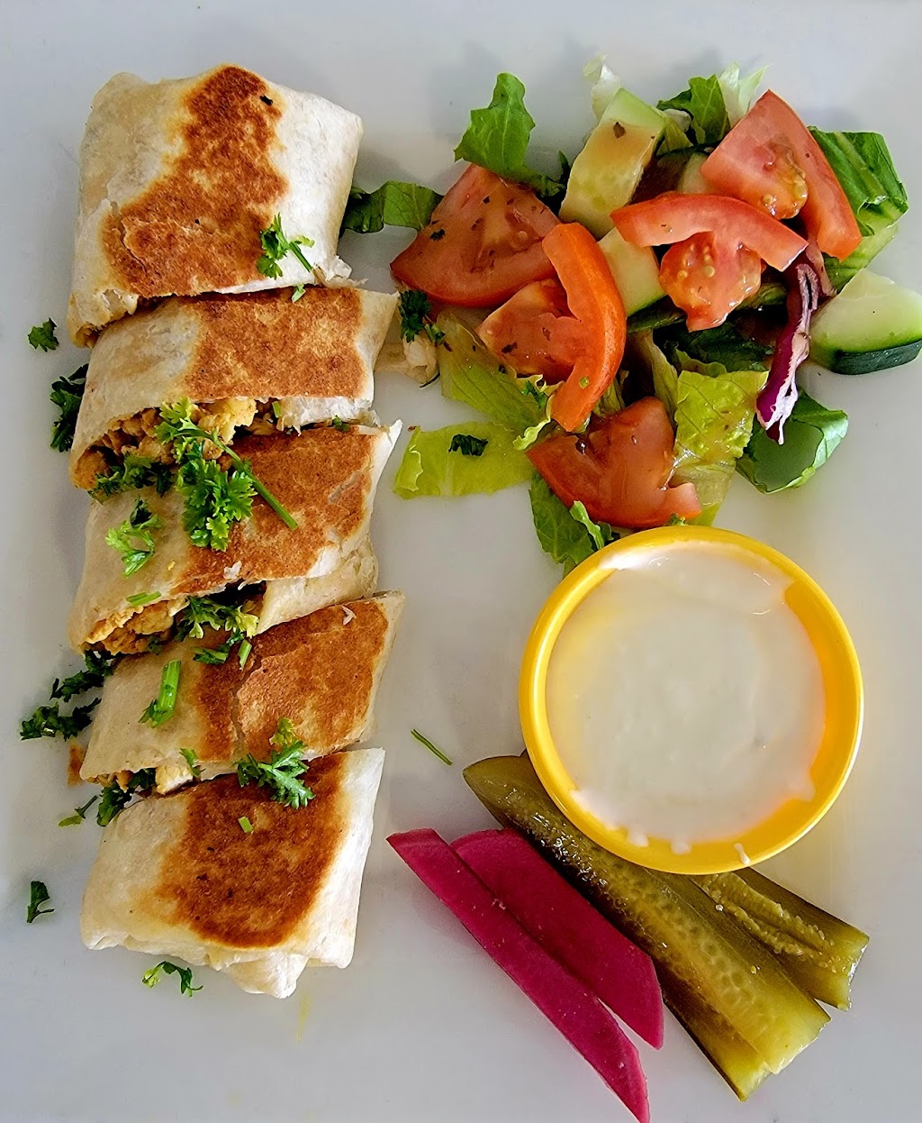 Family FATTOUSH | restaurant | 15610 N 35th Ave, Phoenix, AZ 85053, USA | 6023144557 OR +1 602-314-4557