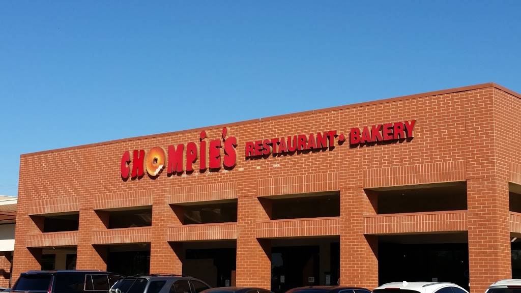 Chompies Restaurant | restaurant | 9301 E Shea Blvd, Scottsdale, AZ 85260, USA | 4808600475 OR +1 480-860-0475