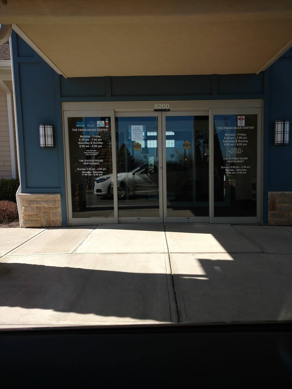 Station House Restaurant | restaurant | Provincial Way, Washington Township, OH 45458, USA | 9374397154 OR +1 937-439-7154