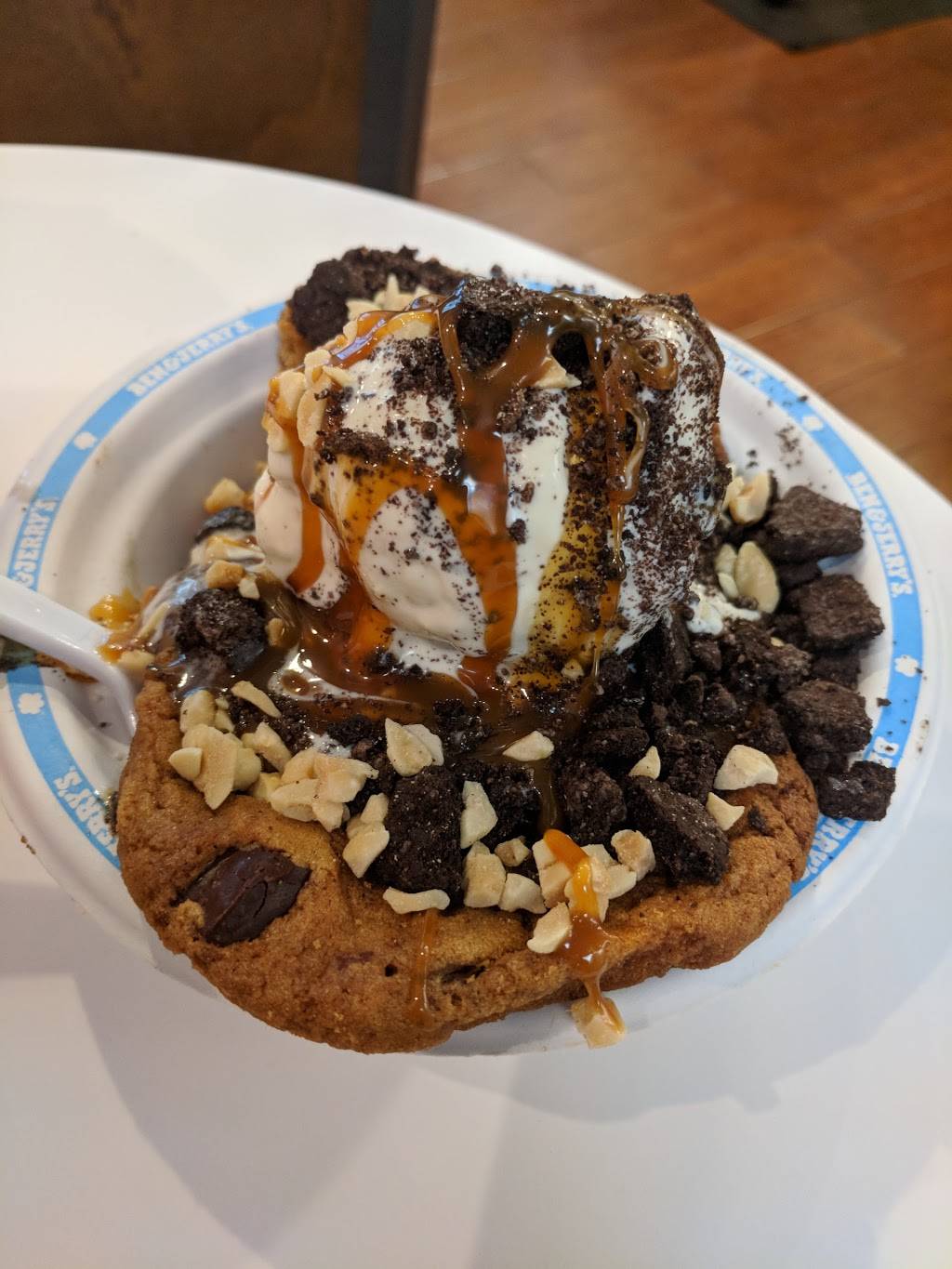 Ben & Jerrys | bakery | 2752 Seaglass Way, Oxnard, CA 93036, USA | 8059880700 OR +1 805-988-0700