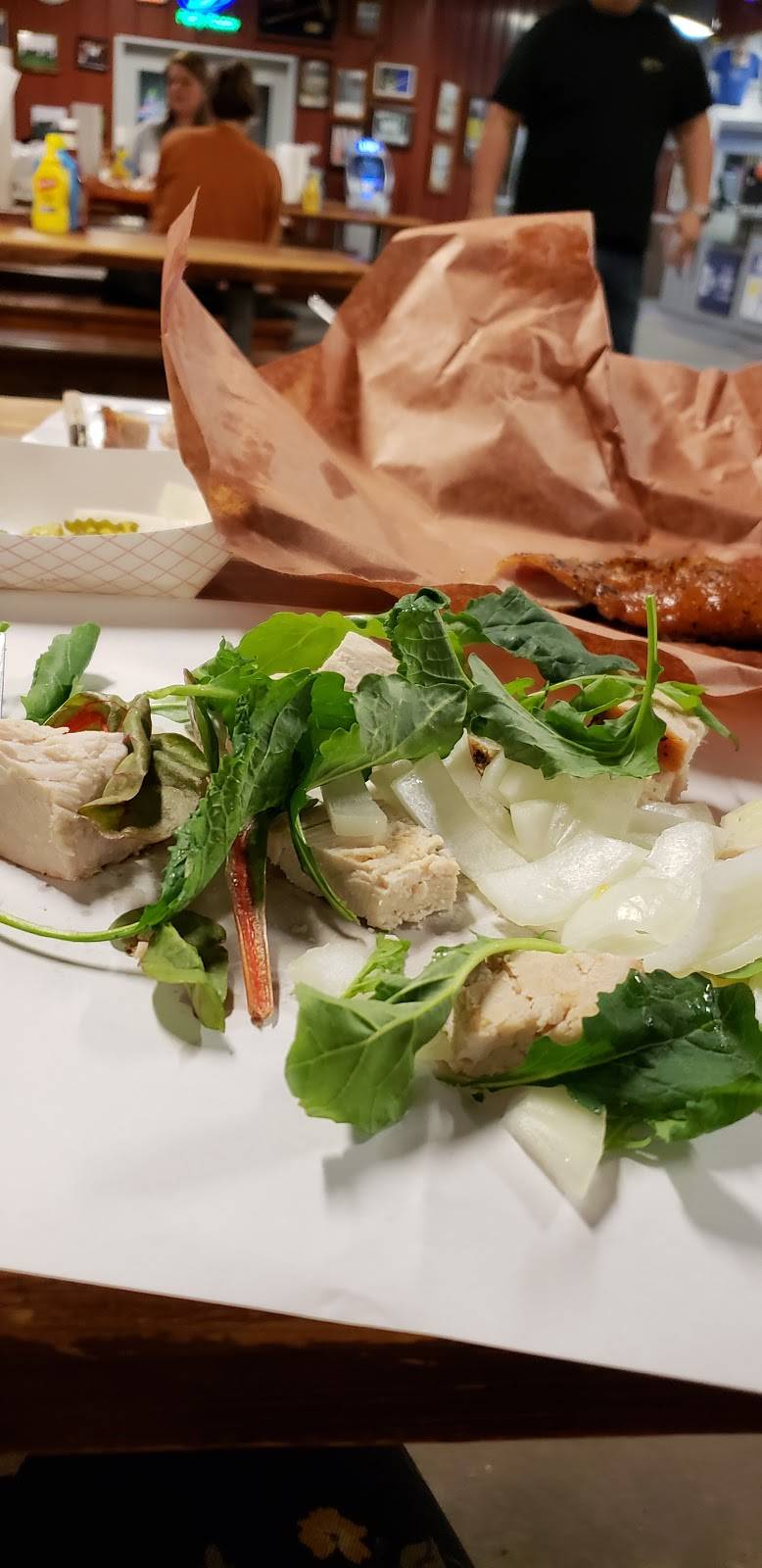 Coopers Old Time Pit Bar-B-Que | restaurant | 301 Stockyards Blvd, Fort Worth, TX 76164, USA | 8176266464 OR +1 817-626-6464