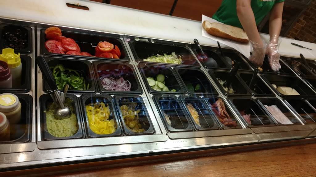 Subway Restaurants | restaurant | 3045 Columbia Pike A, Arlington, VA 22204, USA | 7038929191 OR +1 703-892-9191