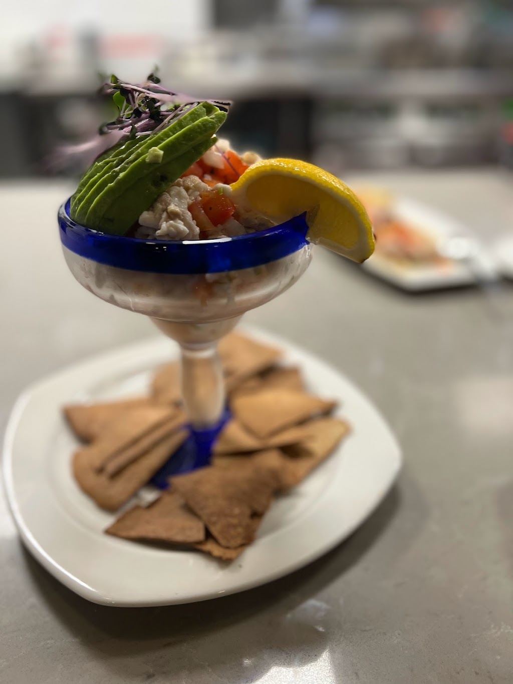 La Pesca Blue | restaurant | 15529 Union Ave, Los Gatos, CA 95032, USA | 4089636111 OR +1 408-963-6111