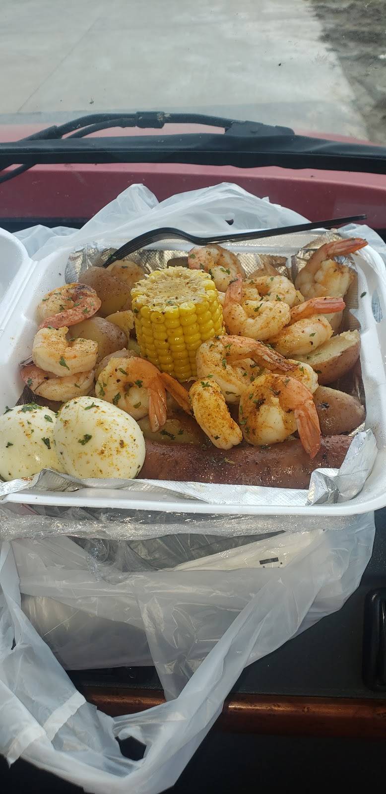 Krab Kingz | restaurant | 1334 Central Park Dr, OFallon, IL 62269, USA | 6182068834 OR +1 618-206-8834