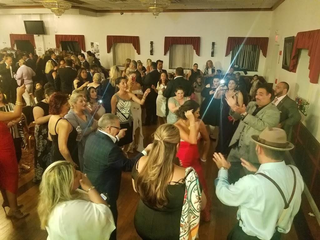 Portuguese National Club | restaurant | 21 Railroad Ave, Stoughton, MA 02072, USA | 7813449891 OR +1 781-344-9891