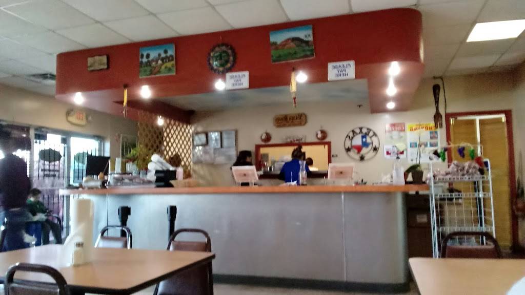 Mama Rosas Pupuseria | restaurant | 5813, 3631 Hillcroft Street, Houston, TX 77057, USA | 8324264322 OR +1 832-426-4322