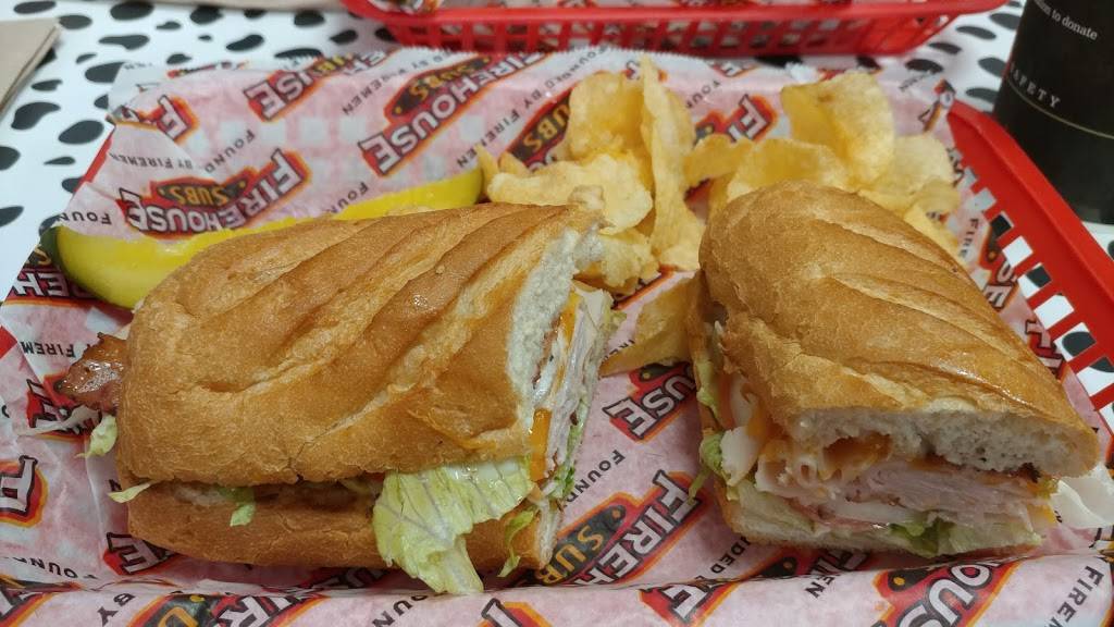 Firehouse Subs | meal delivery | 14948 Manchester Rd, Ballwin, MO 63011, USA | 6362209220 OR +1 636-220-9220