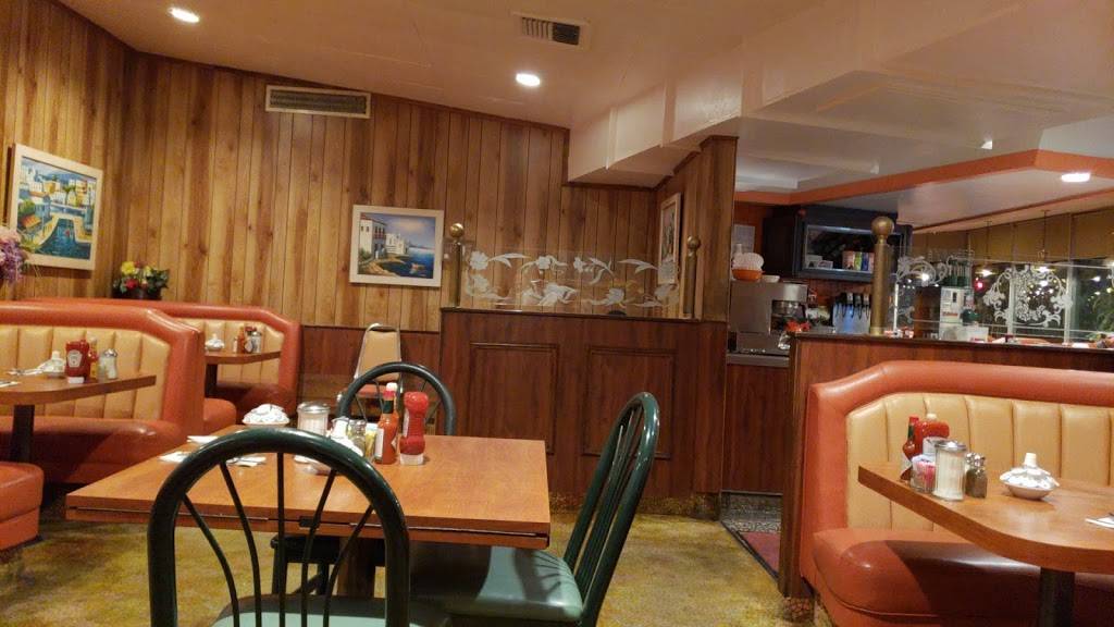 Astro Family Restaurant | restaurant | 4019, 2300 Fletcher Dr, Los Angeles, CA 90039, USA | 3236639241 OR +1 323-663-9241