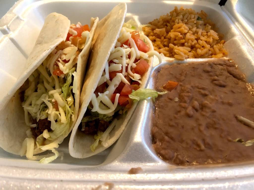 Mexican Village Restaurant | meal takeaway | 2600 Bagley St, Detroit, MI 48216, USA | 3132370333 OR +1 313-237-0333