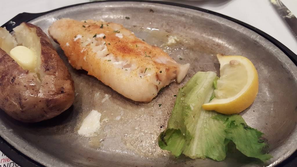 Tozzis On 12th | restaurant | 4210 12th St NW, Canton, OH 44708, USA | 3304777515 OR +1 330-477-7515