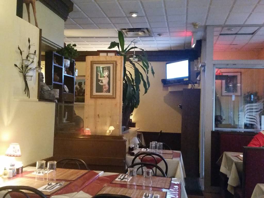 Restaurant Délices Thaï | restaurant | 1887 Boulevard Pie-XI N, Québec, QC G3J 1P4, Canada | 4189159234 OR +1 418-915-9234