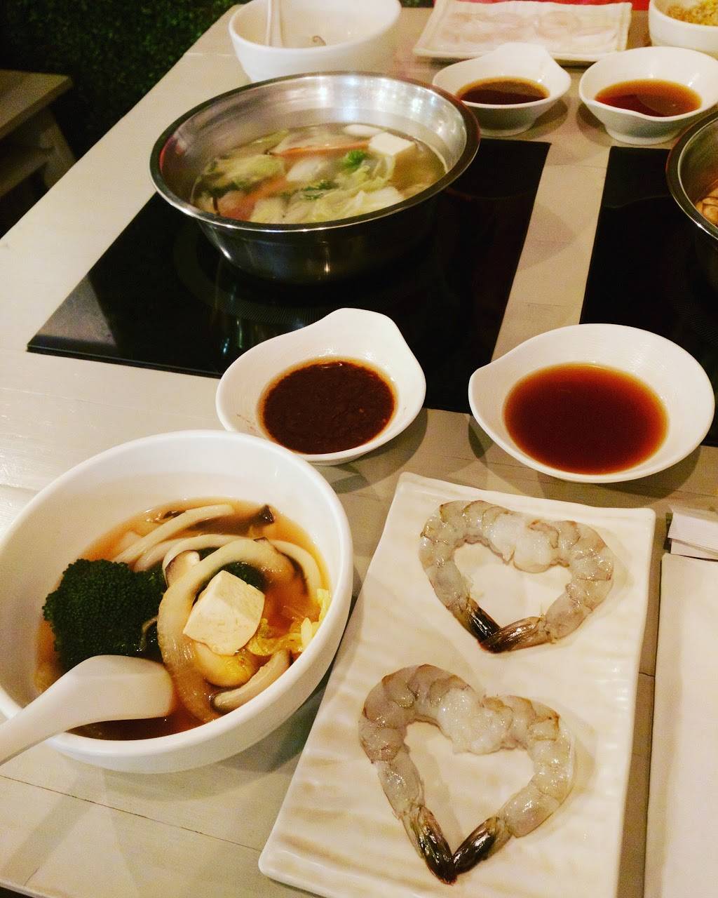 Rolling Boil | restaurant | 440 S Anaheim Blvd #103, Anaheim, CA 92805, USA | 6572087188 OR +1 657-208-7188