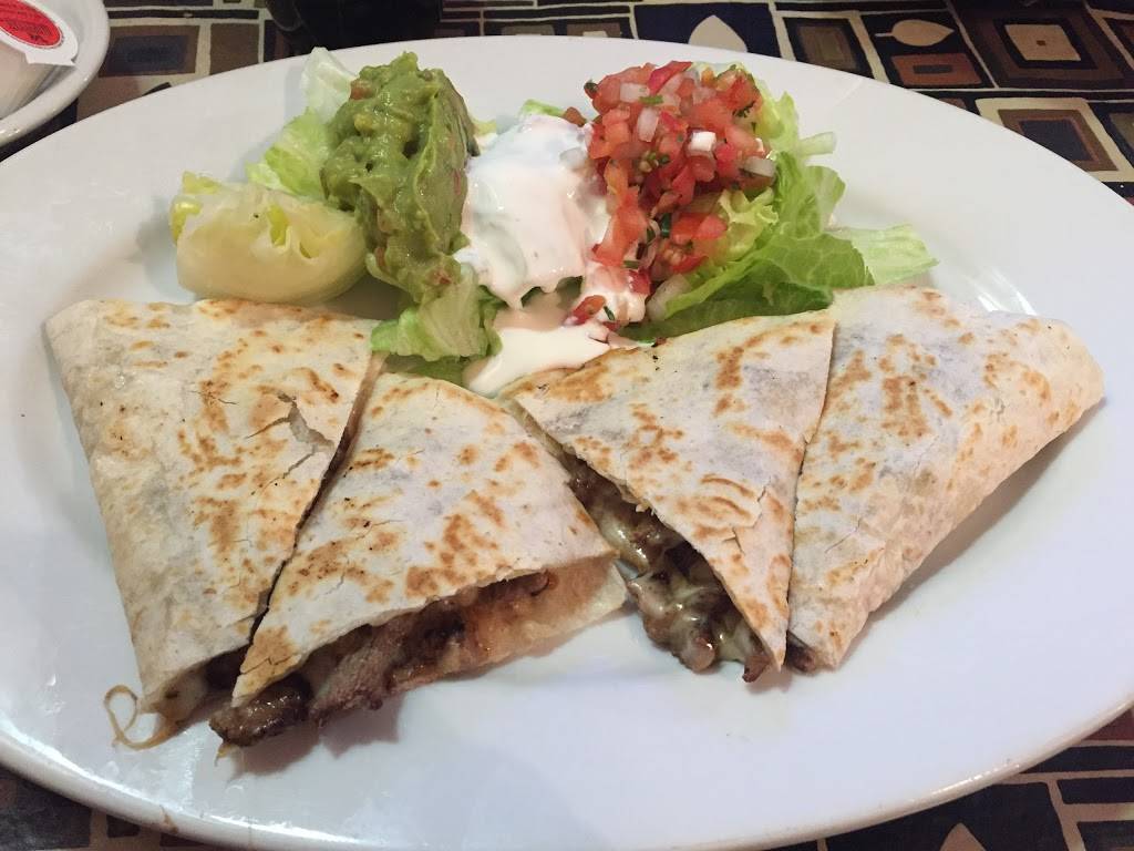 La Nueva Perla | restaurant | 222 Lux Ave, South San Francisco, CA 94080, USA | 6507416696 OR +1 650-741-6696