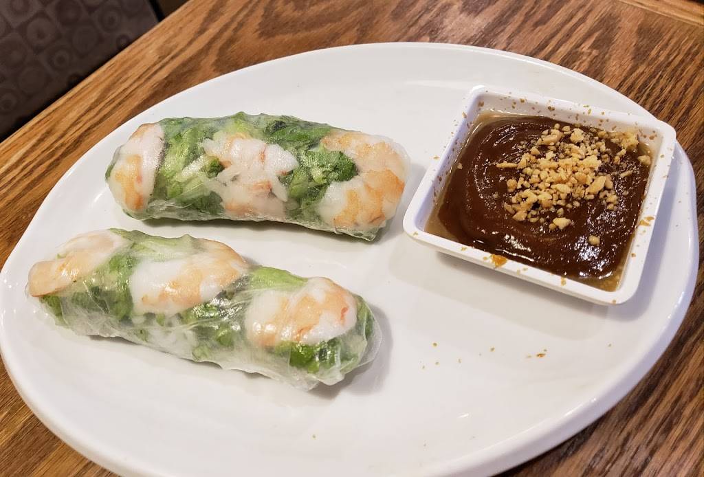 Pho DLite | restaurant | 3058 Waldorf Market Pl, Waldorf, MD 20603, USA | 3016456000 OR +1 301-645-6000