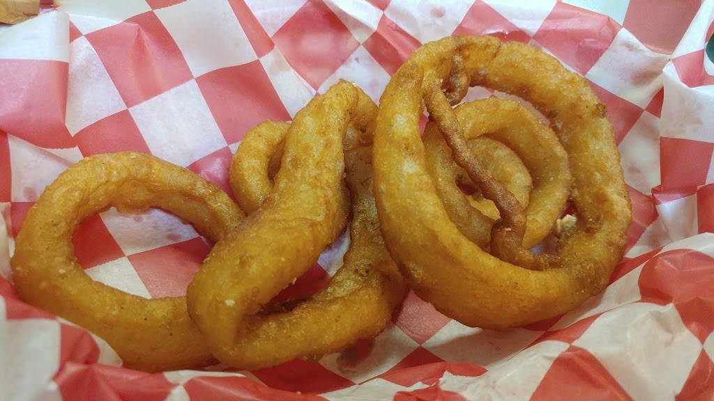 Joe Mamas | restaurant | 63 Wisteria Pl, Millbrook, AL 36054, USA | 3342851881 OR +1 334-285-1881