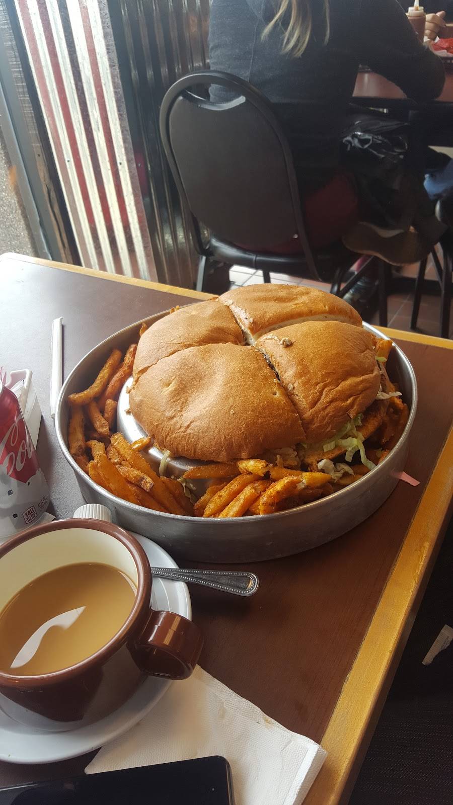 Favelas Restaurant | restaurant | 4215, 5004 S Archer Ave, Chicago, IL 60632, USA | 7734244126 OR +1 773-424-4126