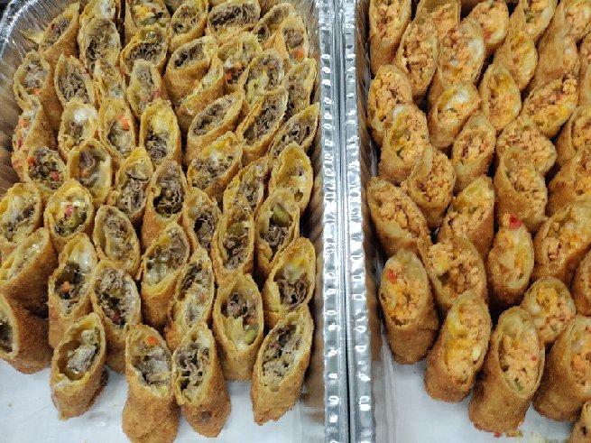 The Egg Roll Lady | restaurant | 3652 W Chicago Ave, Chicago, IL 60651, USA | 7736987278 OR +1 773-698-7278