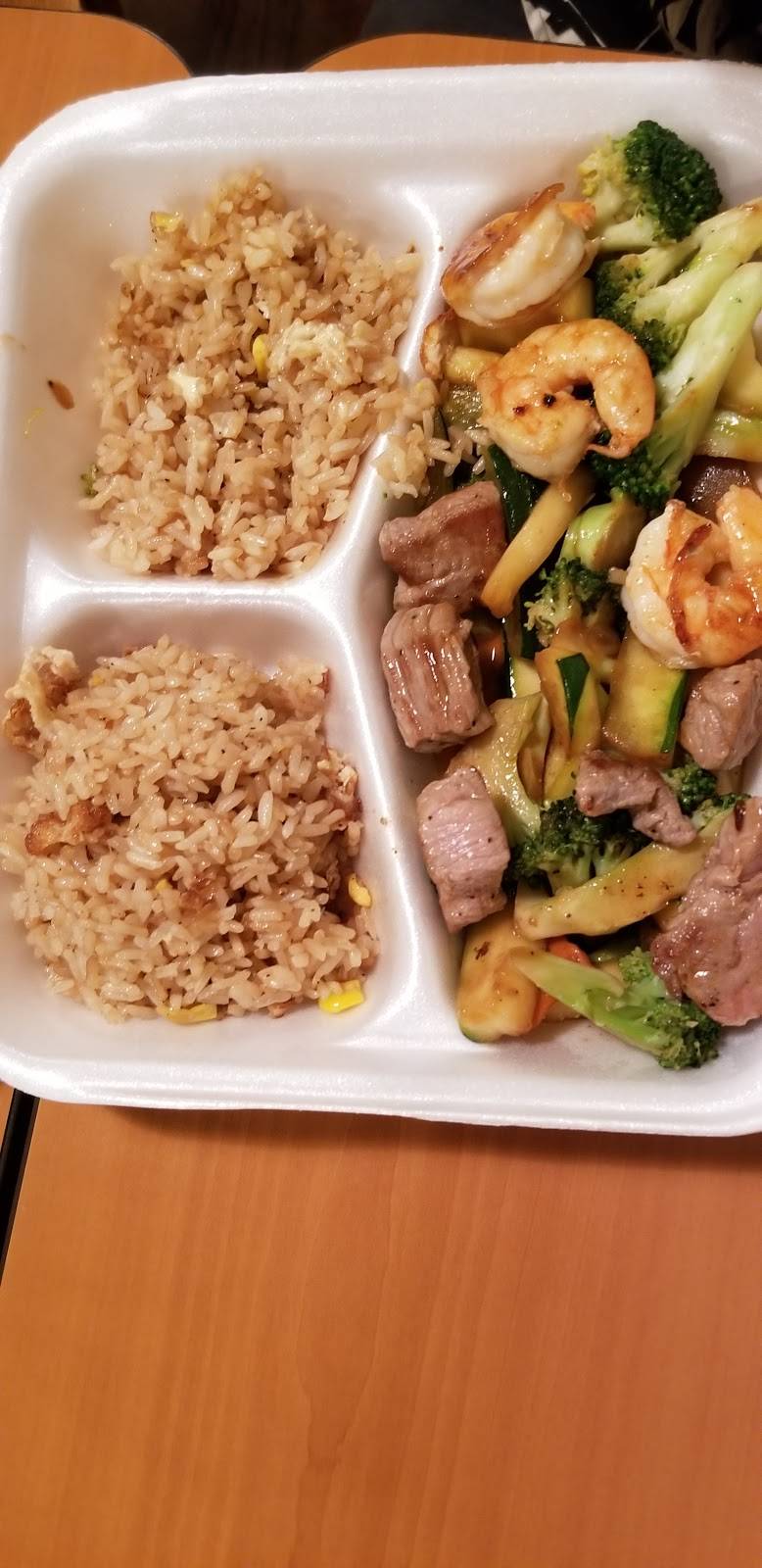 Tokyo Express | restaurant | 6610 C Mooretown Road, Williamsburg, VA 23188, USA | 7572599888 OR +1 757-259-9888