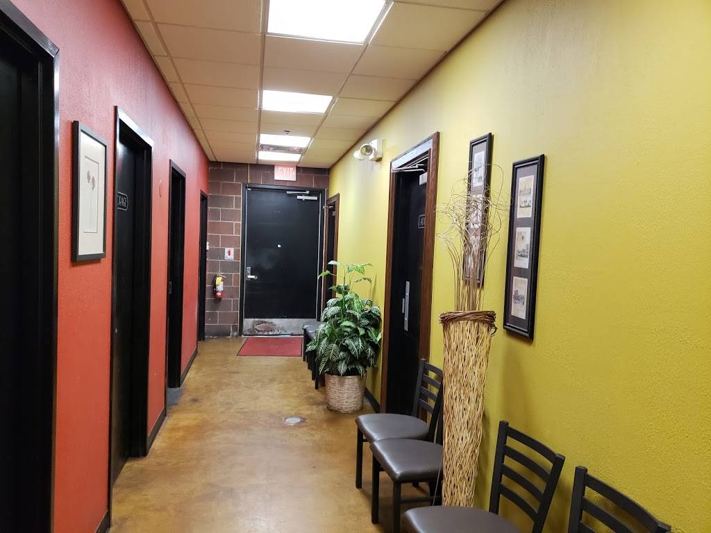 George Senates Coney Island | restaurant | 25900 Pontiac Trail, South Lyon, MI 48178, USA | 2484469300 OR +1 248-446-9300