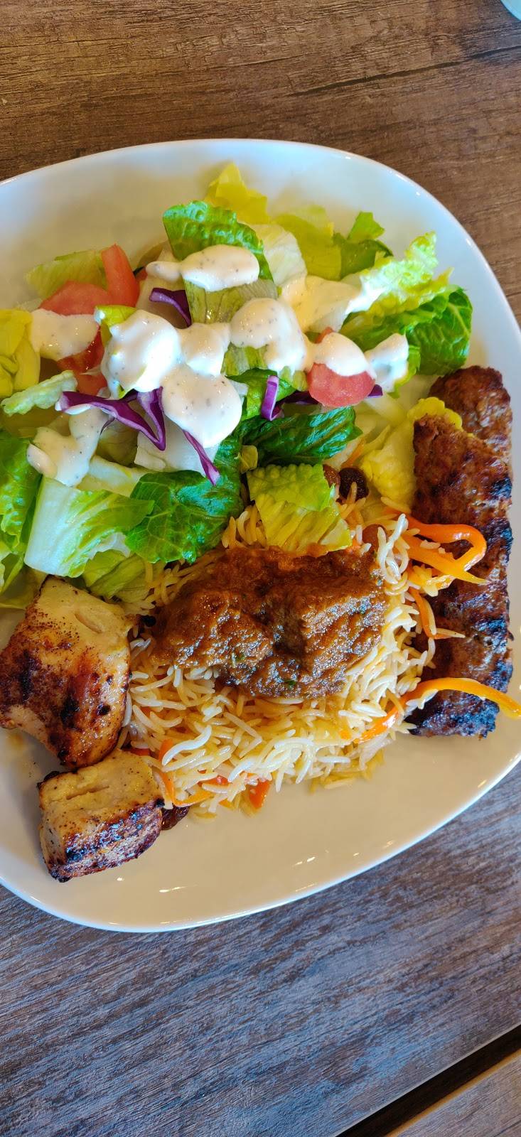 Mezbaan Restaurant | restaurant | 3098 Carling Ave Unit 8, Nepean, ON K2B 7K2, Canada | 6135188243 OR +1 613-518-8243