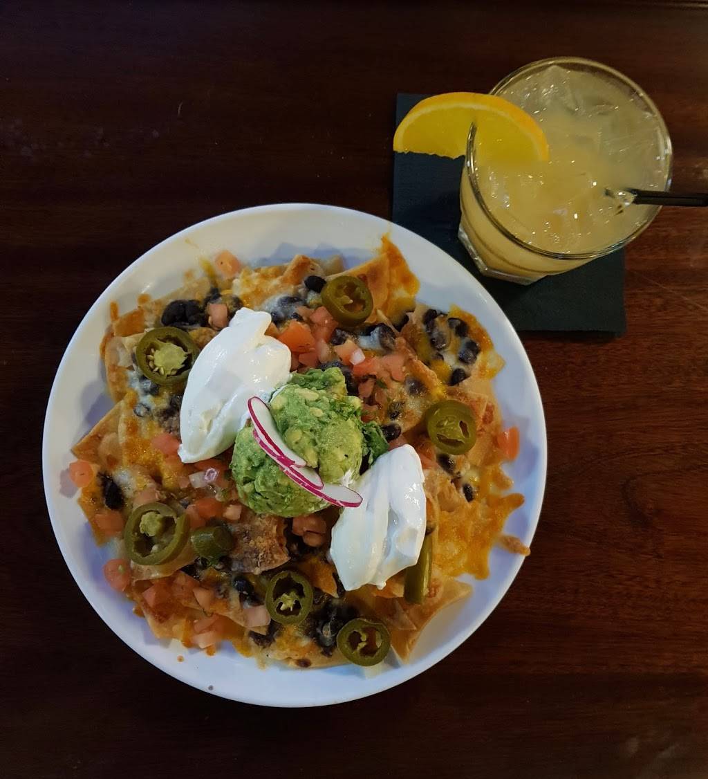 Hungry Burrito | restaurant | 811 Seneca Ave, Ridgewood, NY 11385, USA | 7188858080 OR +1 718-885-8080