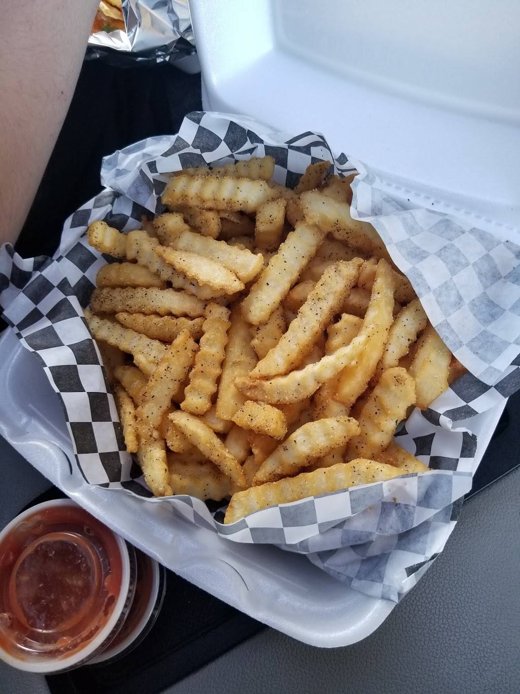 The Coaches Box | restaurant | 705 Oriole Blvd, Duncanville, TX 75116, USA | 9725722266 OR +1 972-572-2266