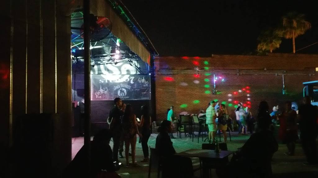 Luna Lounge | night club | 1802 E 7th Ave, Tampa, FL 33605, USA | 8132483460 OR +1 813-248-3460