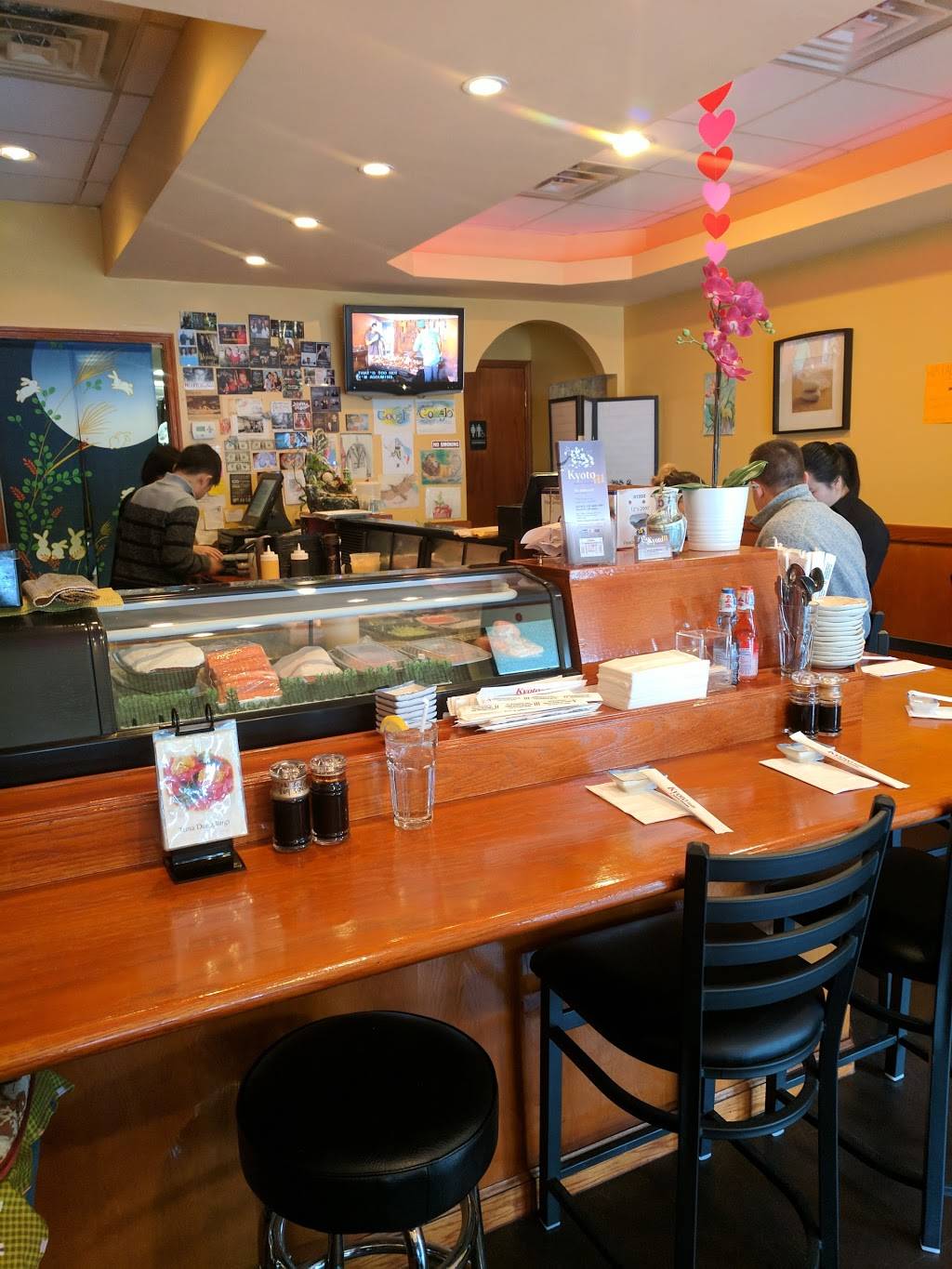 Kyoto Sushi III | restaurant | 1720, 577 Pompton Ave, Cedar Grove, NJ 07009, USA | 9732398880 OR +1 973-239-8880