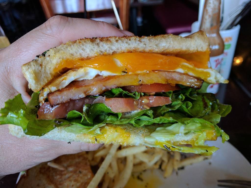 R Bar | restaurant | 3331 W 8th St, Los Angeles, CA 90005, USA | 2133877227 OR +1 213-387-7227