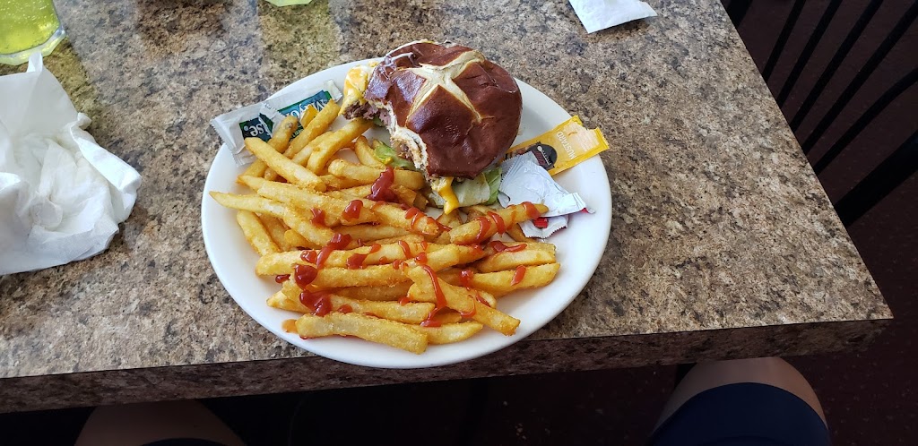 Temple Bar | restaurant | Temple Bar Marina, AZ 86443, USA | 9287673211 OR +1 928-767-3211