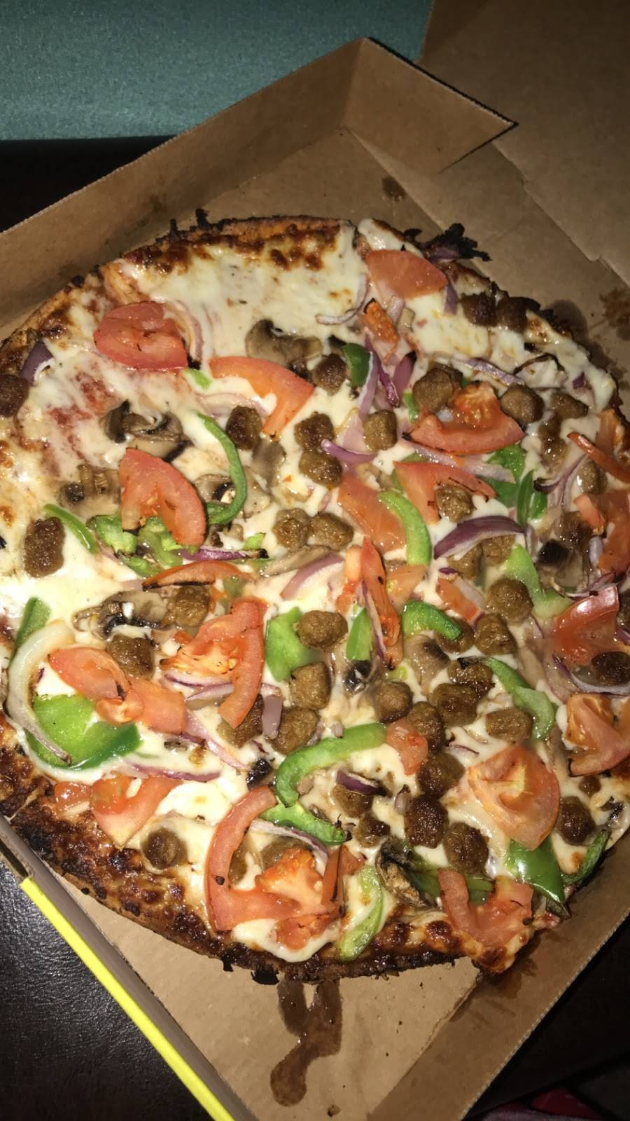 Hungry Howies Pizza | meal delivery | 30495 John R Rd, Madison Heights, MI 48071, USA | 2485839944 OR +1 248-583-9944