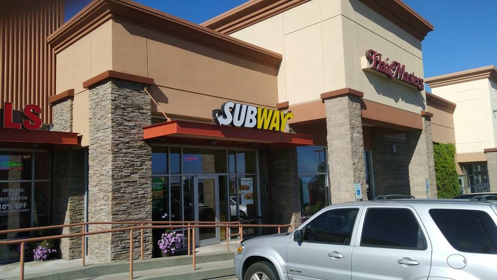 Subway | meal takeaway | 5961 6th Ave Building B, Tacoma, WA 98406, USA | 2535644393 OR +1 253-564-4393