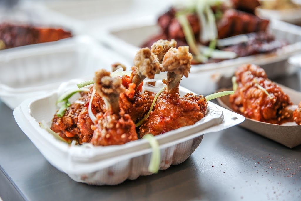 Big Buddha BBQ | restaurant | 130 N York St Suite A, Elmhurst, IL 60126, USA | 6303593461 OR +1 630-359-3461